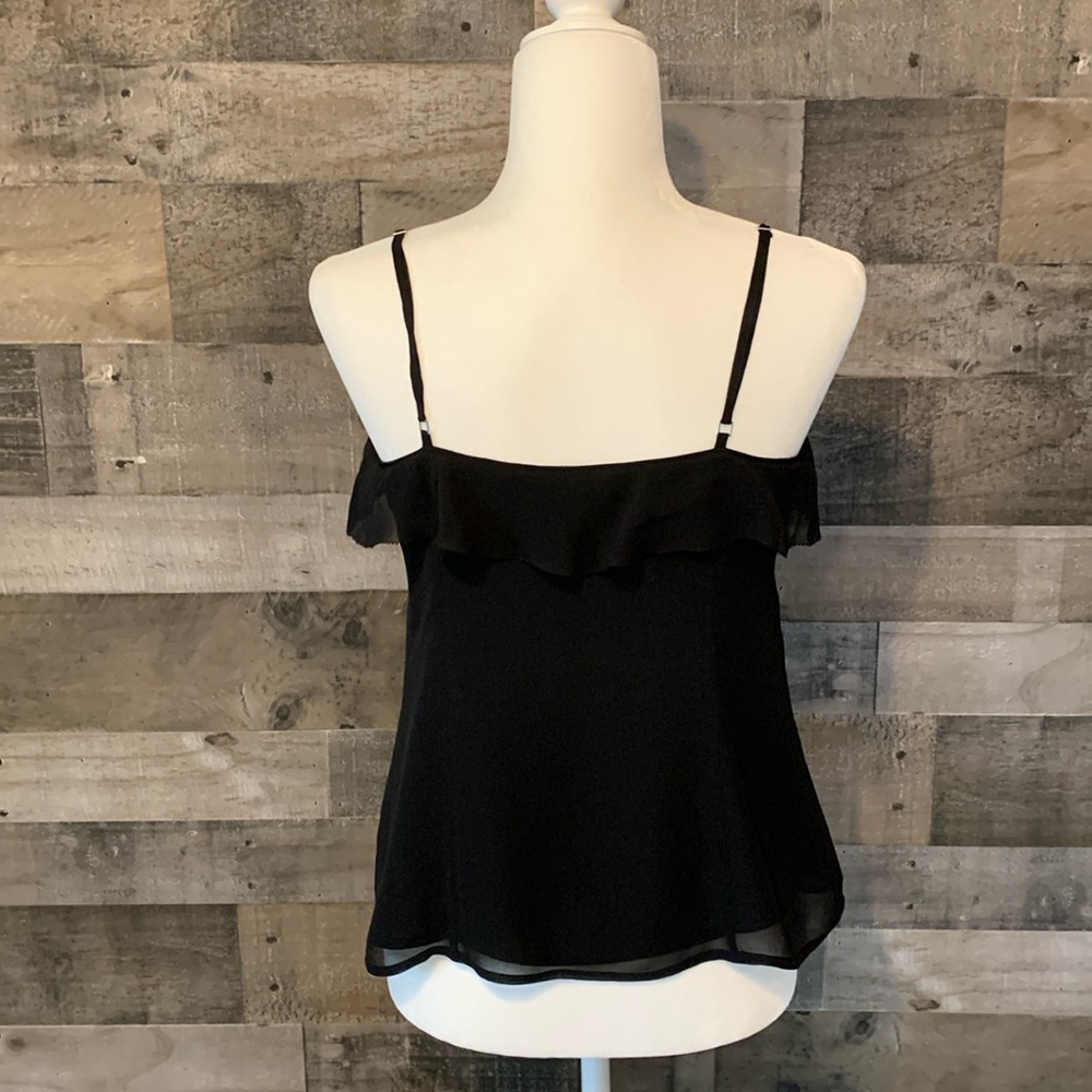 Banana Republic Silk Camisole with front ruffles Size 6 - Picture 2 of 16